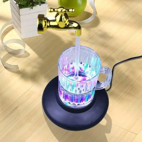 Fuente de taza Cascada de agua Grifo mágico para decoración