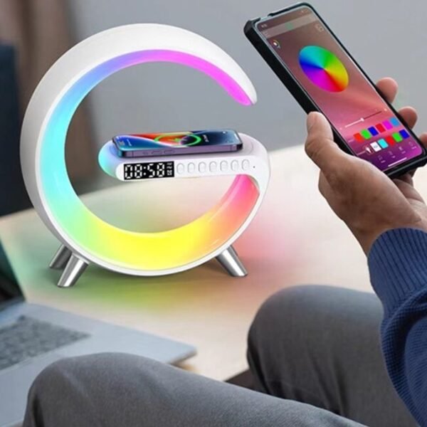 Luz LED RGB G con cargador de inducción y audio Bluetooth