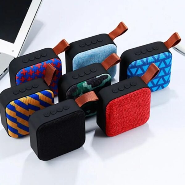 Mini altavoz Bluetooth portátil con correa de mano